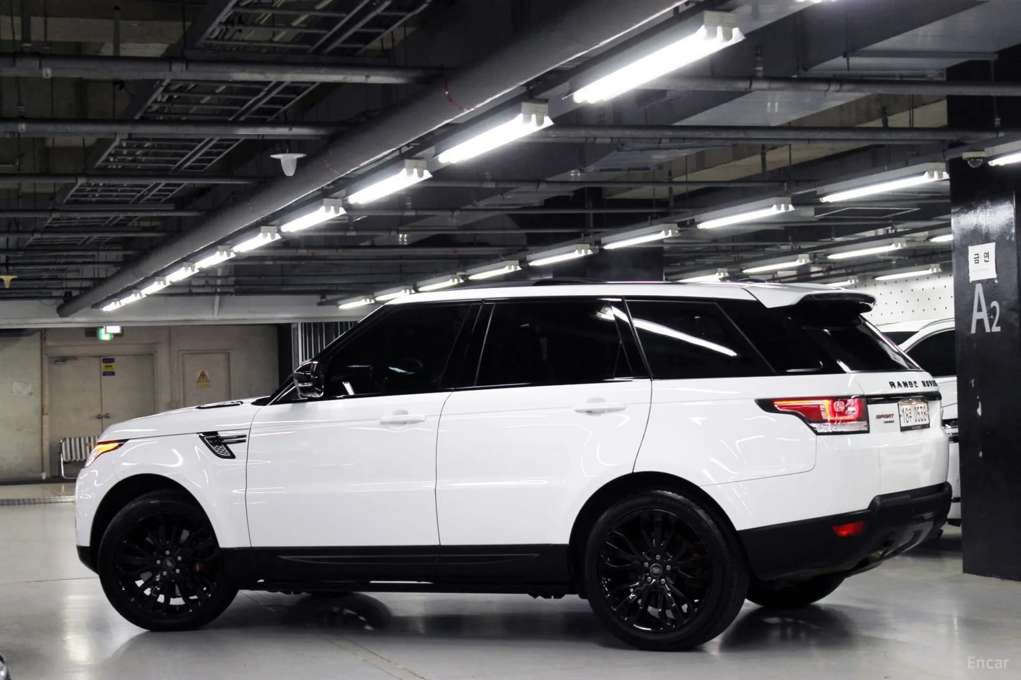 Range Rover Sport 2nd Generation