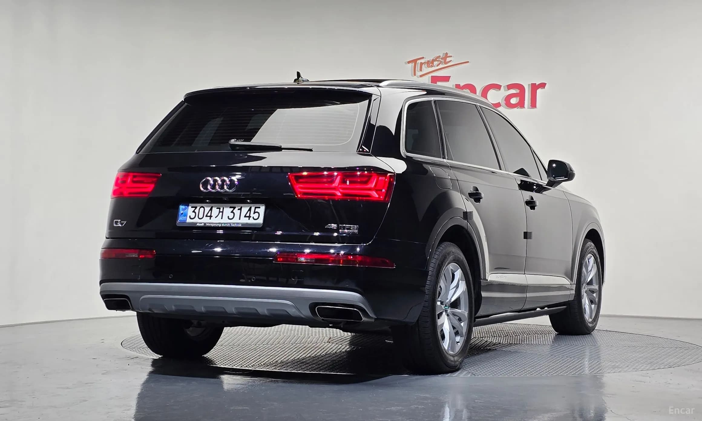 Q7 (4M)