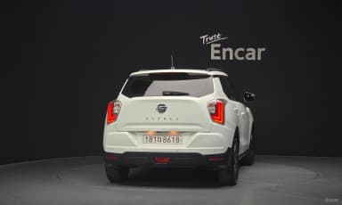 Berry New Tivoli