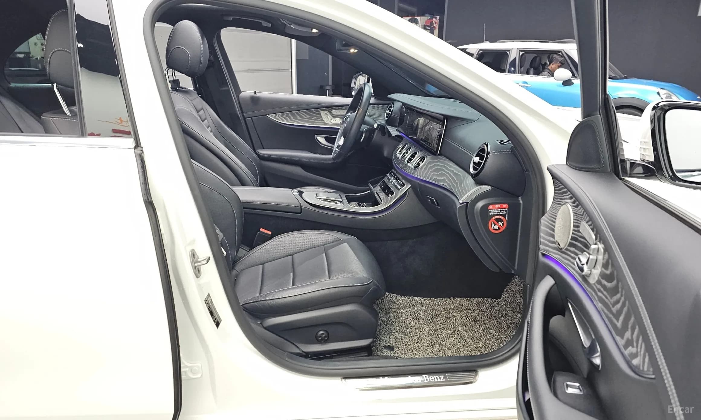 E-Class W213