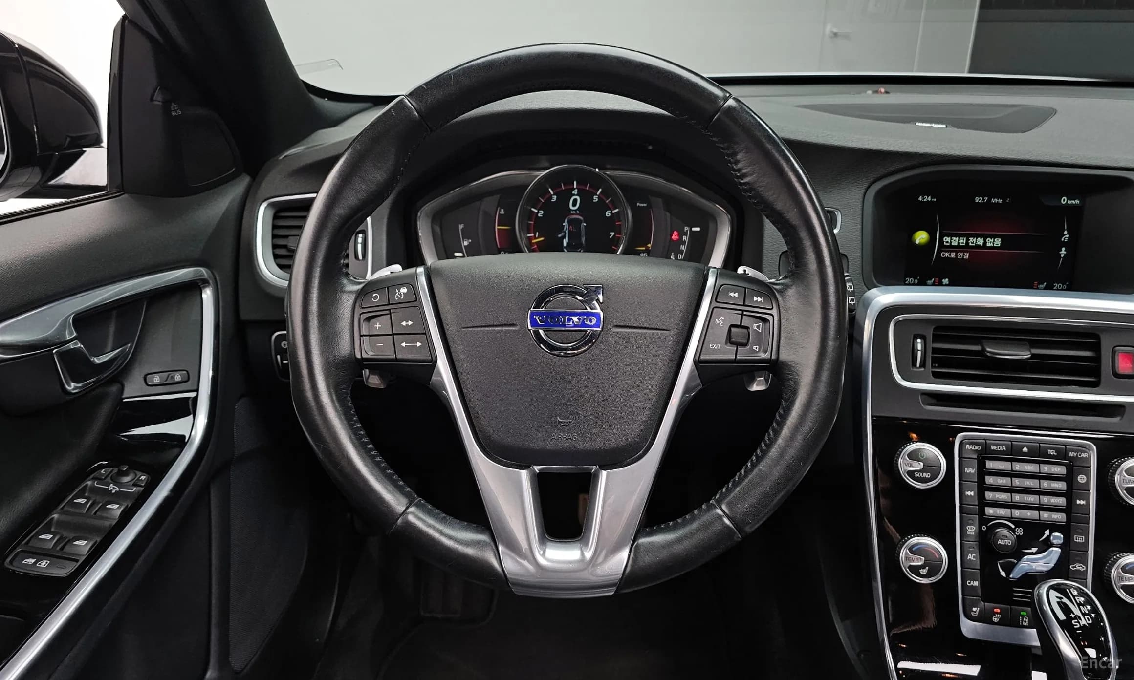 V60 Cross Country