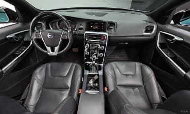 V60 Cross Country