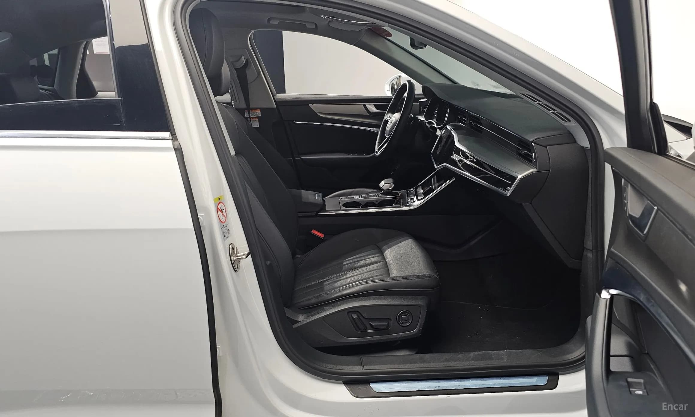 A6 (C8)