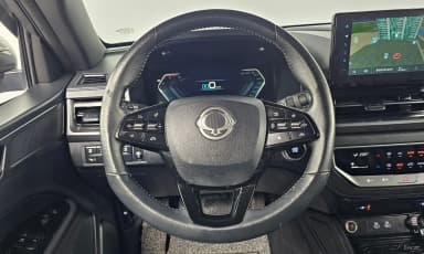 Rexton Sports Khan