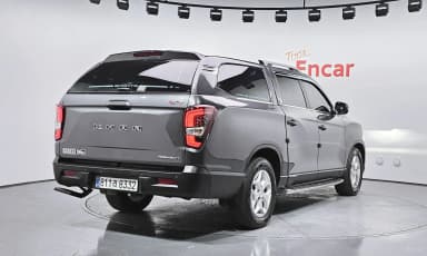 Rexton Sports Khan