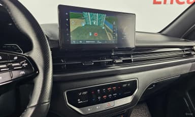 Rexton Sports Khan