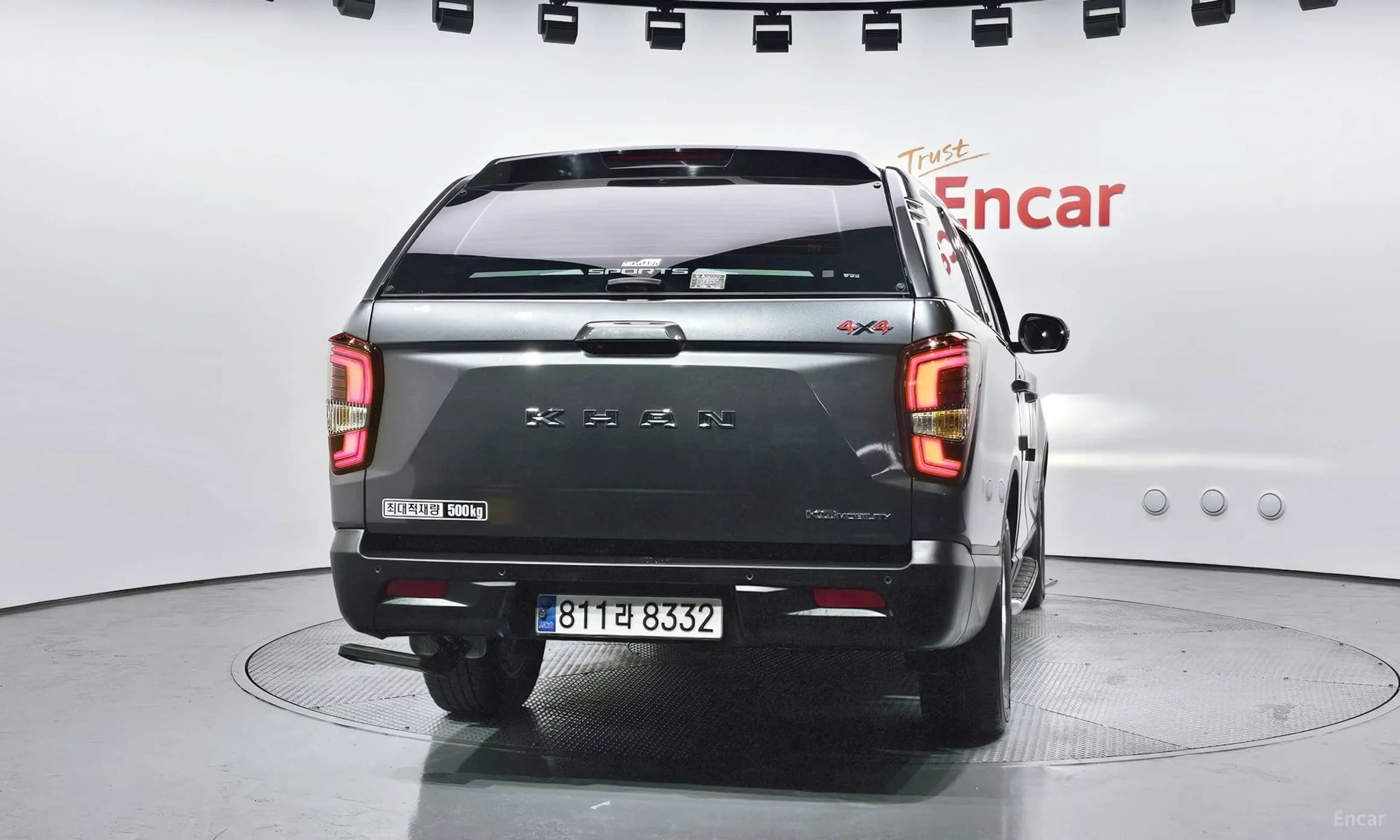 Rexton Sports Khan
