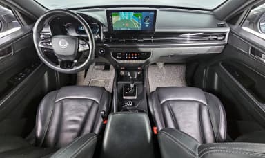 Rexton Sports Khan