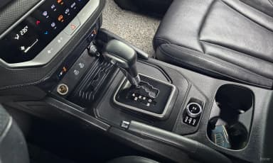 Rexton Sports Khan