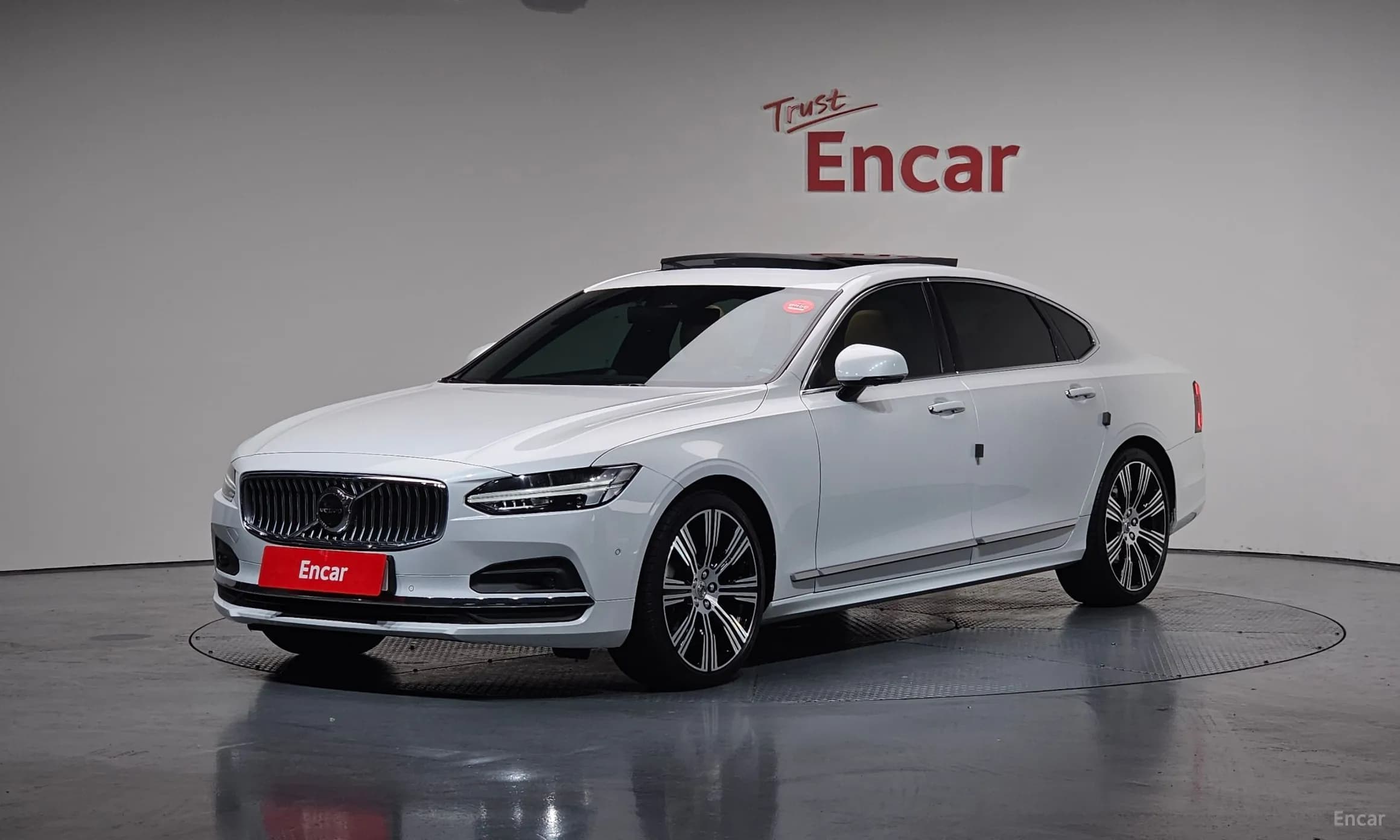 S90