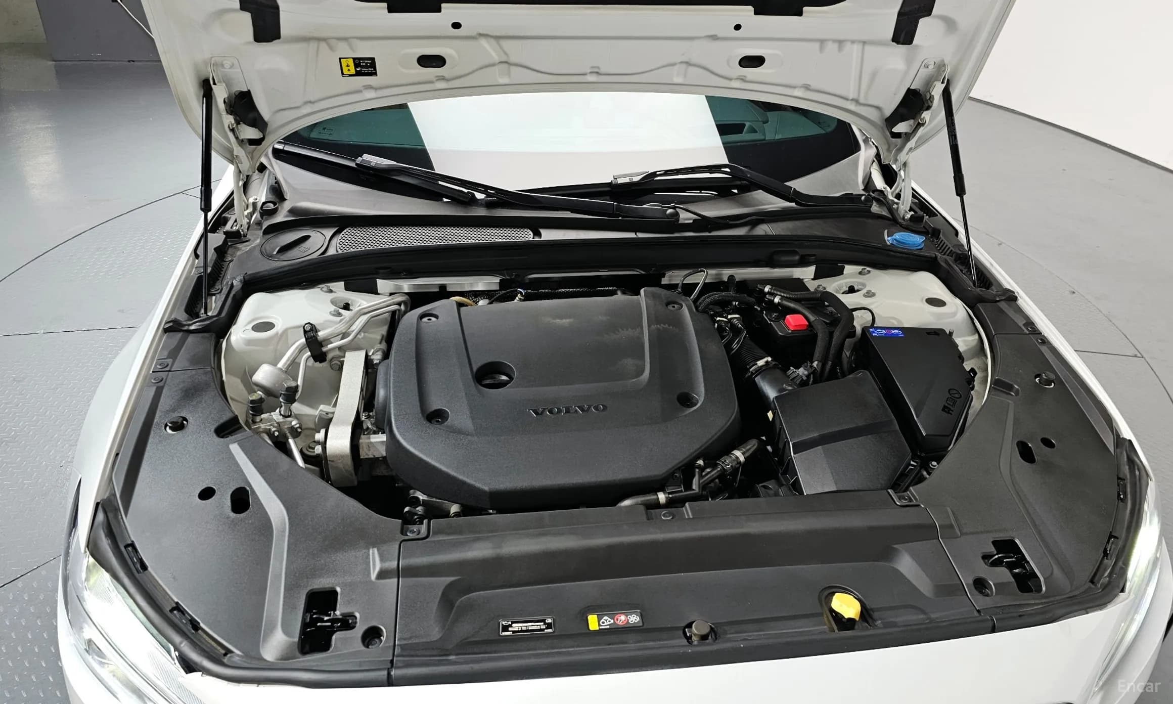 S90