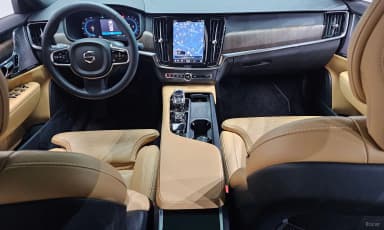 S90