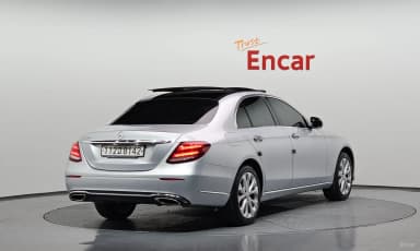E-Class W213