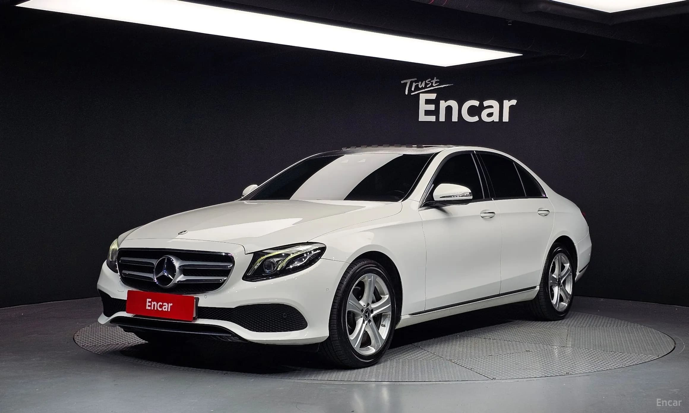 E-Class W213