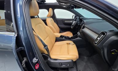 XC40