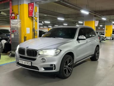 X5 (F15)