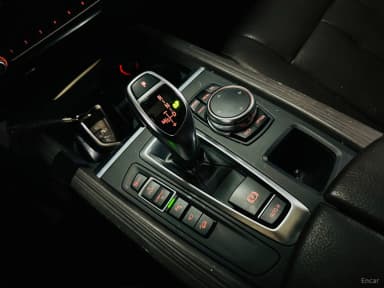 X5 (F15)