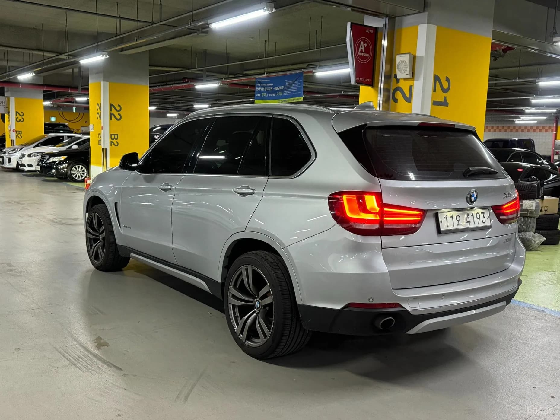 X5 (F15)