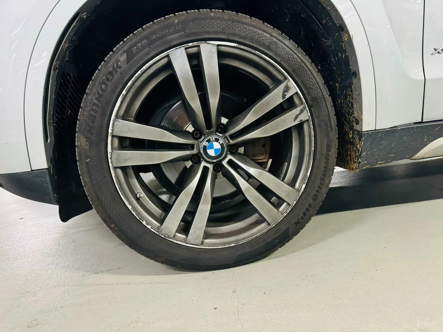 X5 (F15)