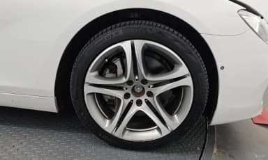 6 Series (F12)