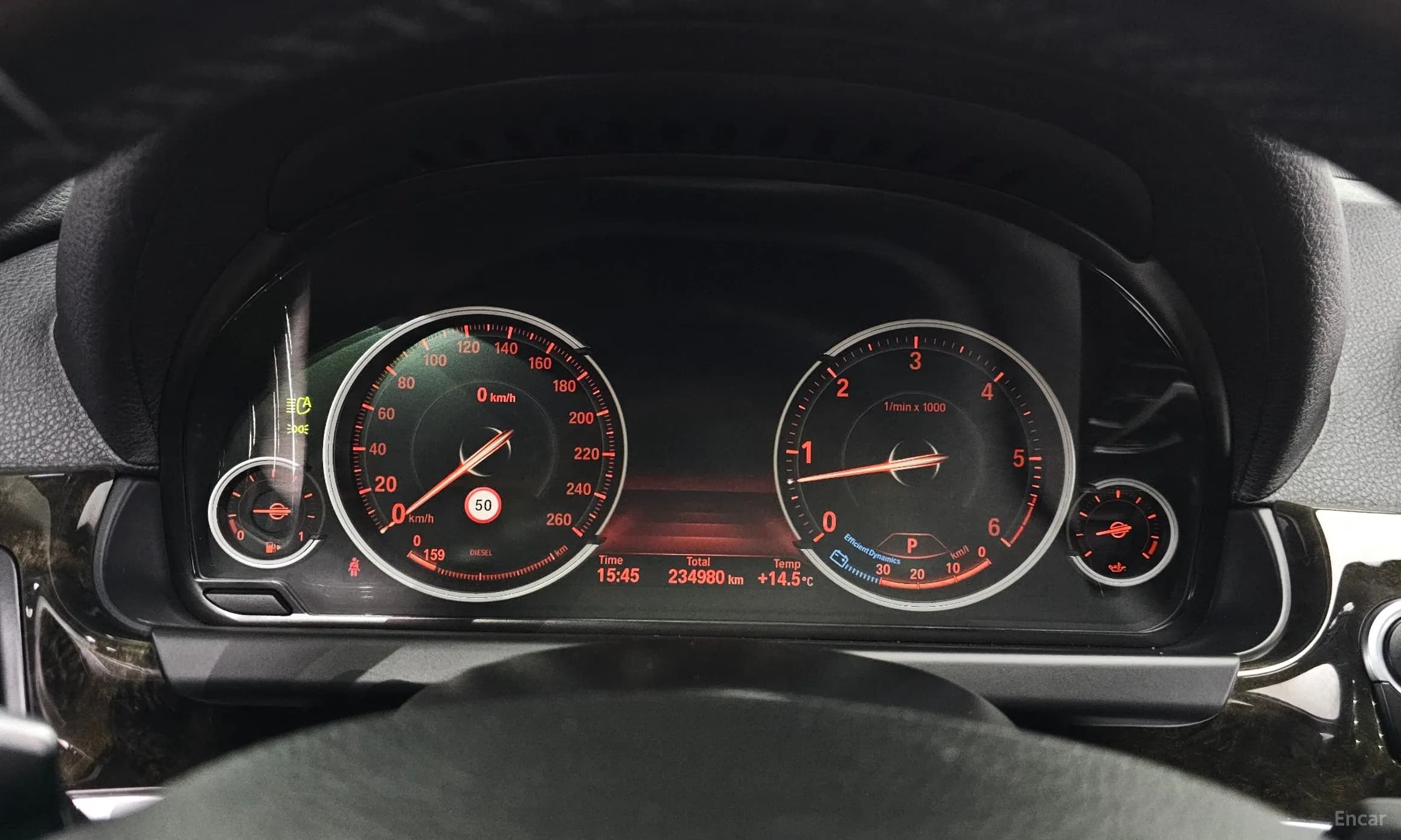 6 Series (F12)