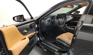 ES300h 7th Generation