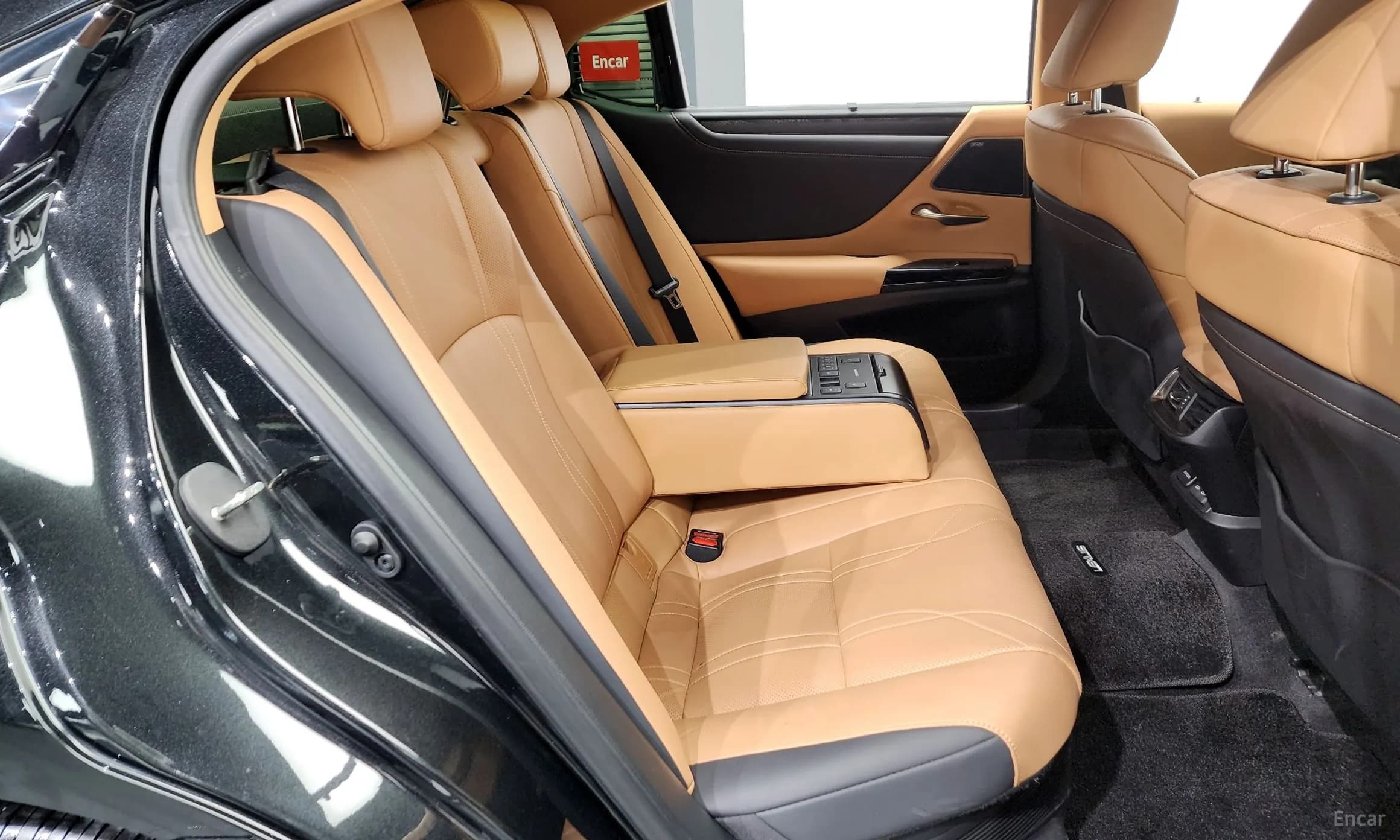 ES300h 7th Generation