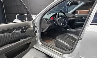 E-Class W211