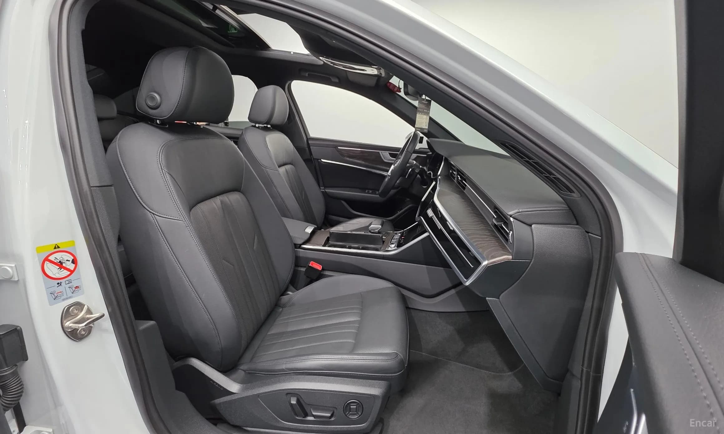 A6 (C8)
