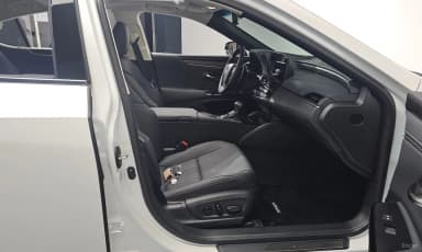 ES300h 7th Generation