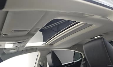 ES300h 7th Generation