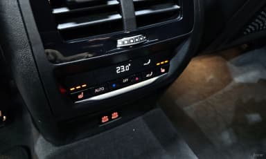 X3 (G01)