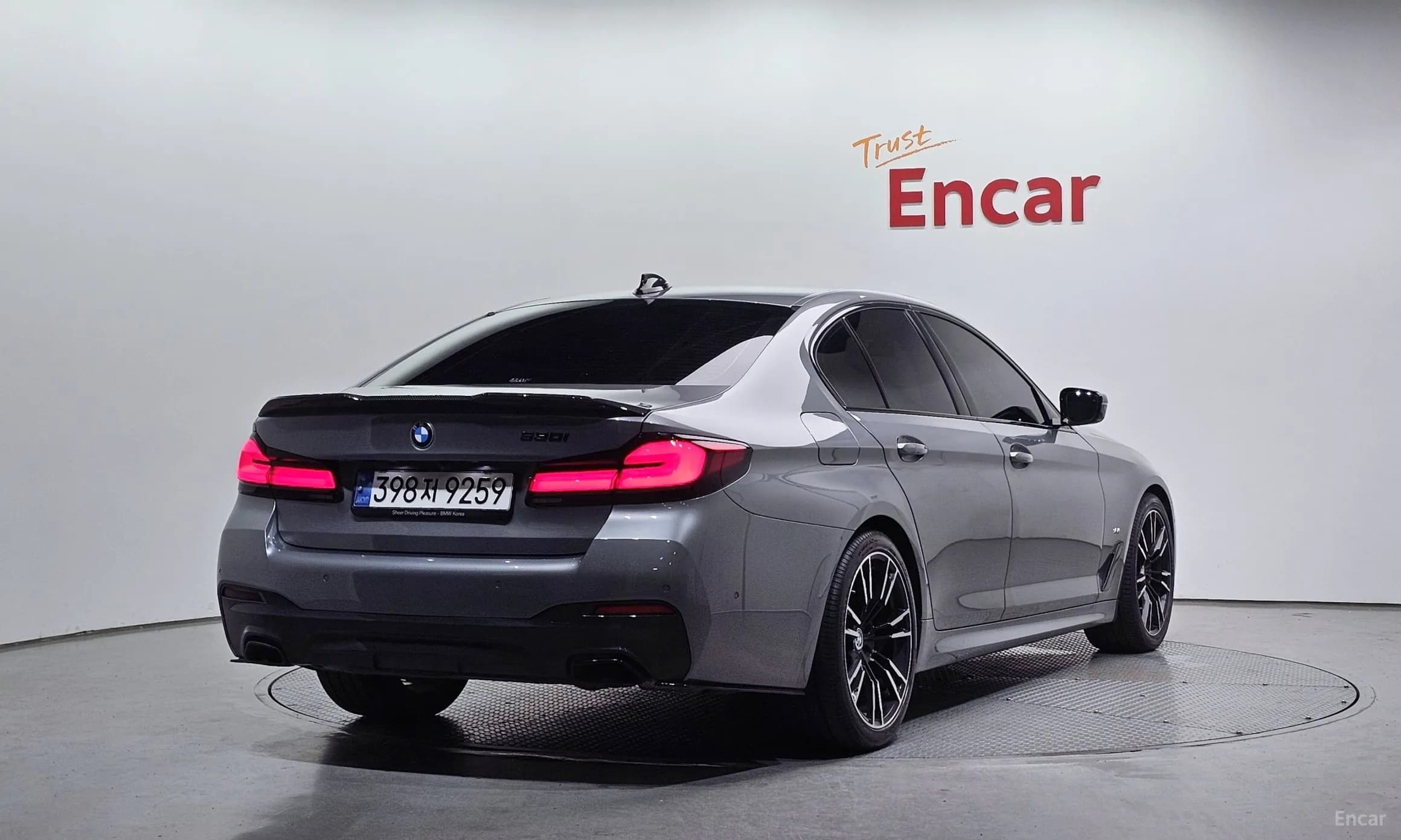 5 Series (G30)