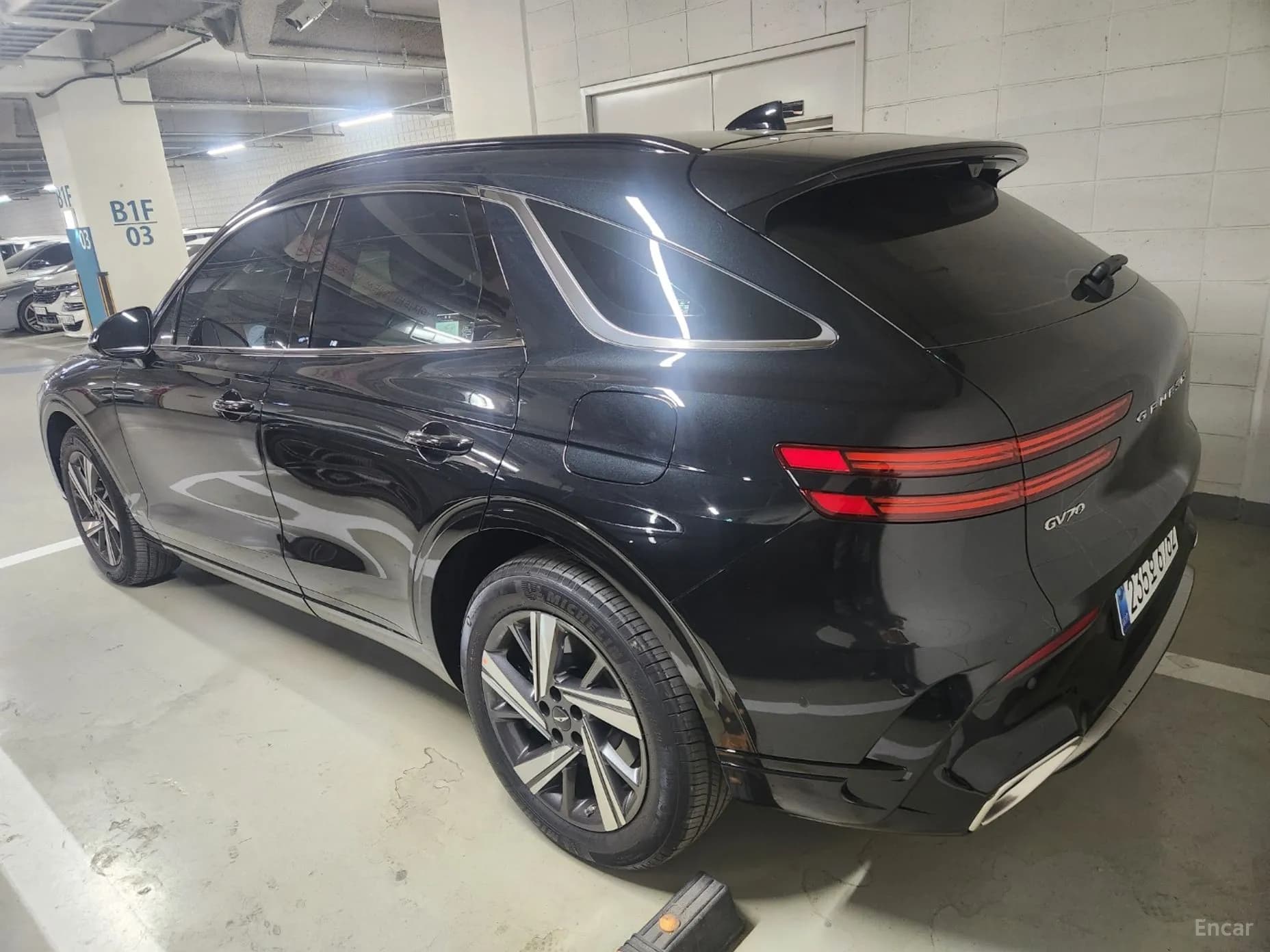 GV70