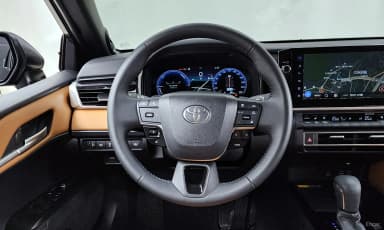 Camry (XV80)