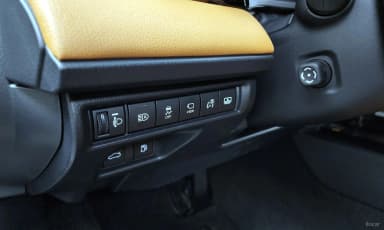 Camry (XV80)