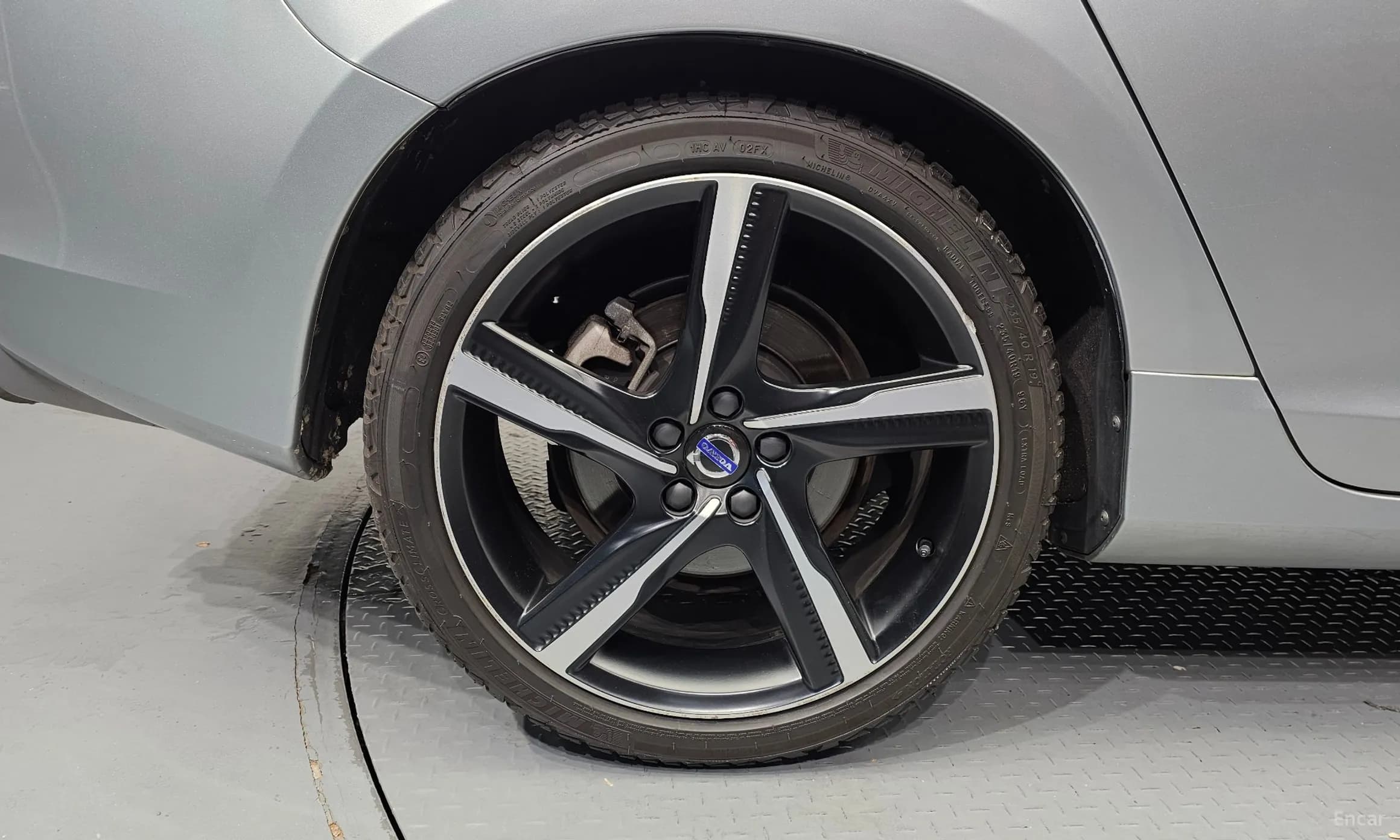 S60
