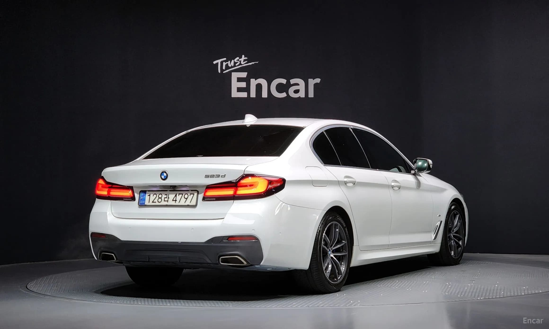 5 Series (G30)