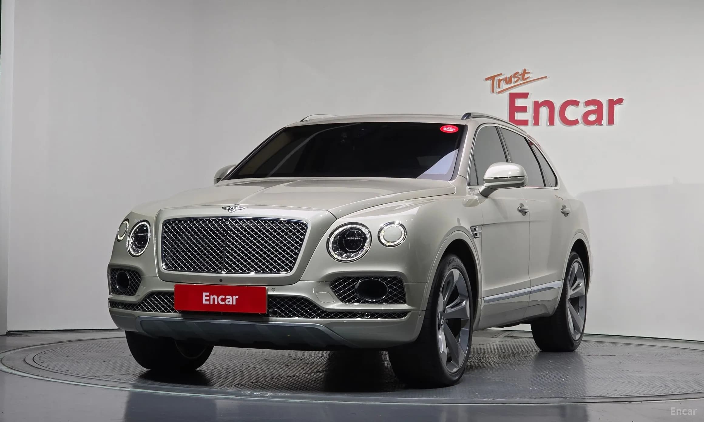 Bentayga