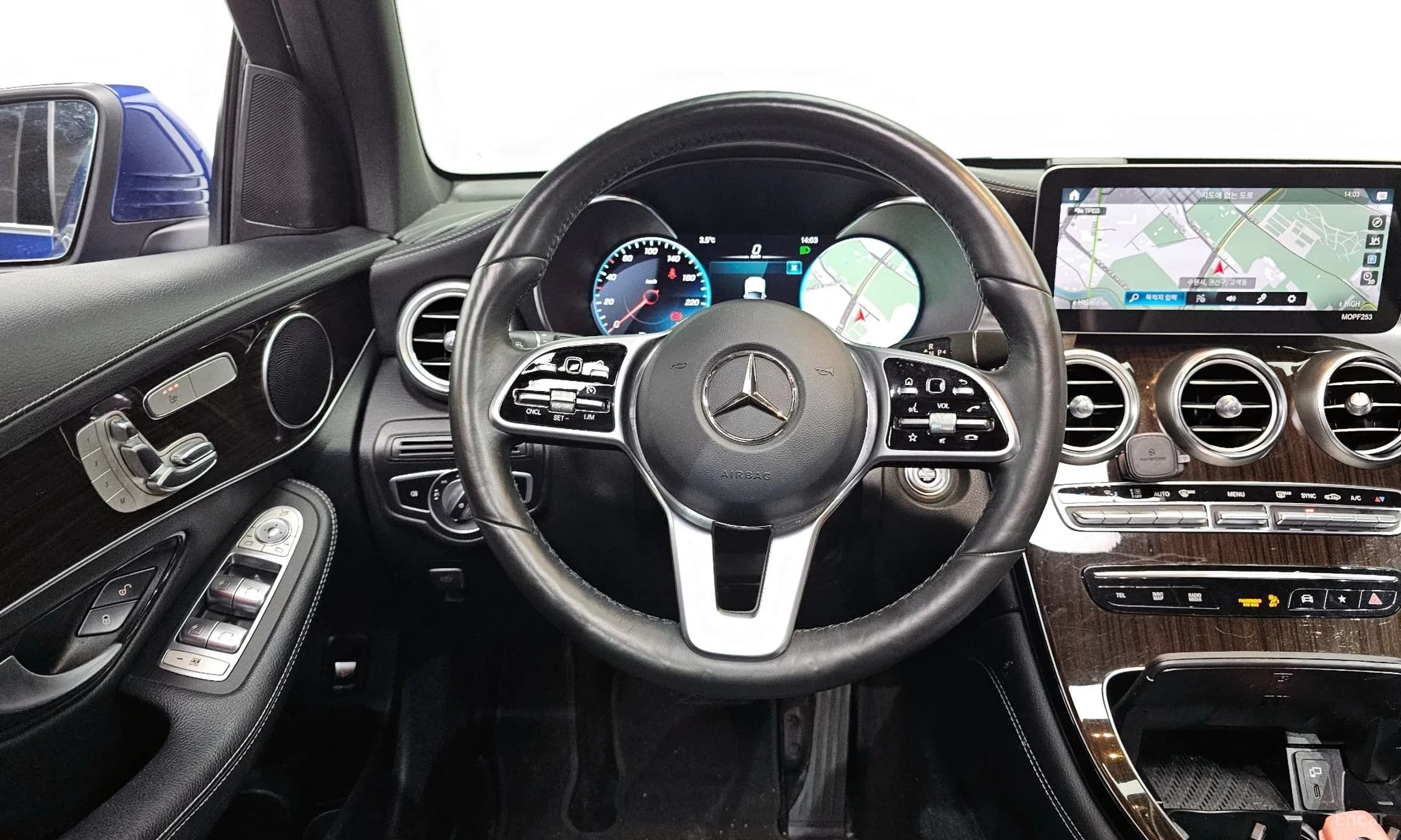 GLC-Class X253