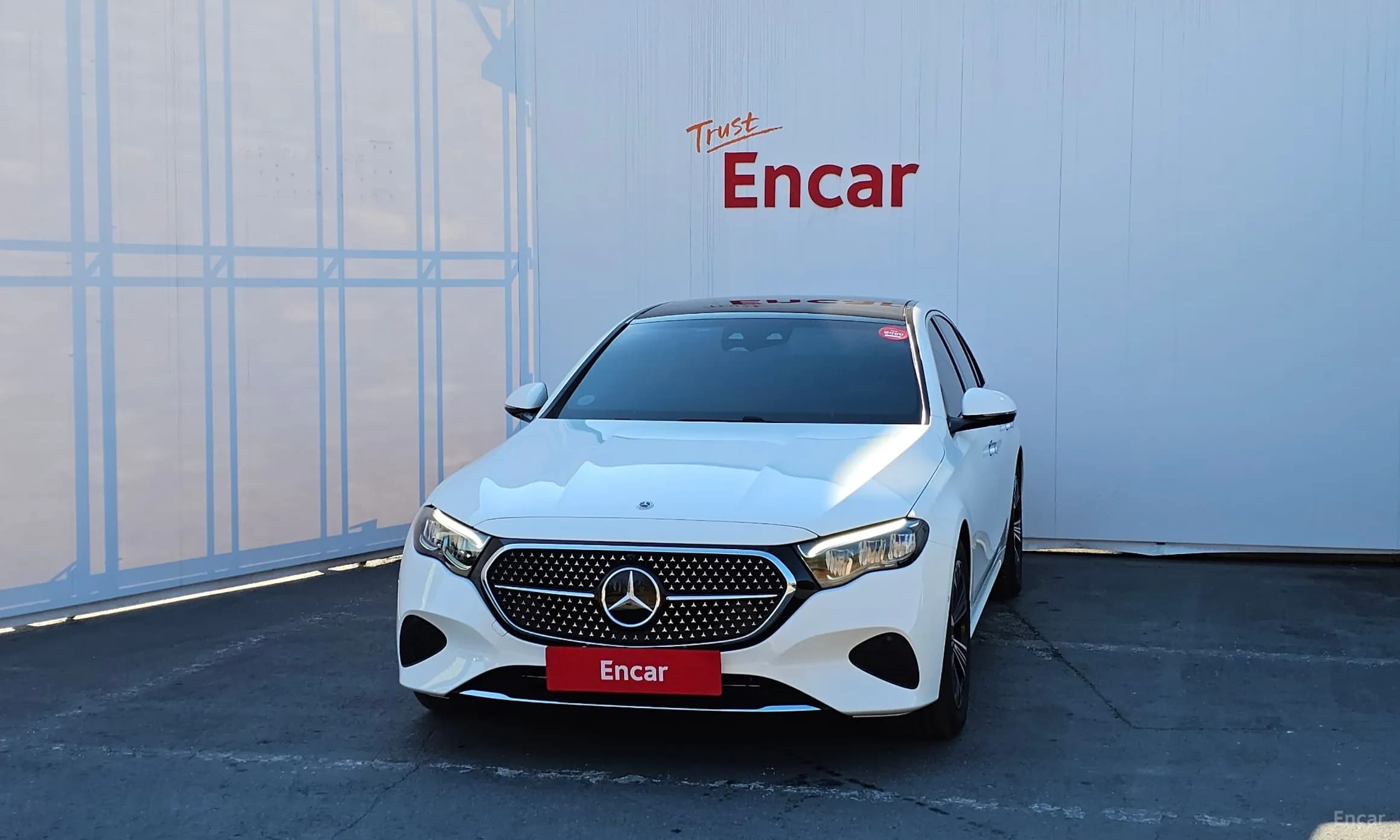 E-Class W214