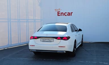 E-Class W214