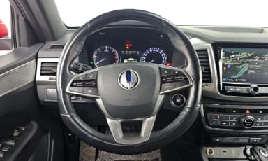 Rexton Sports Khan