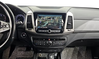 Rexton Sports Khan
