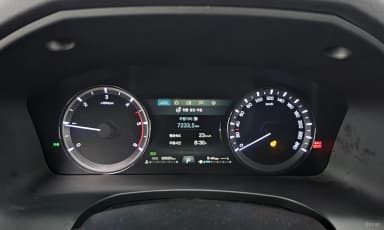 Rexton Sports Khan