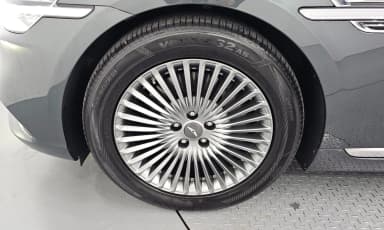 G90