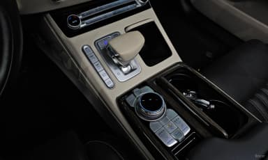 G90