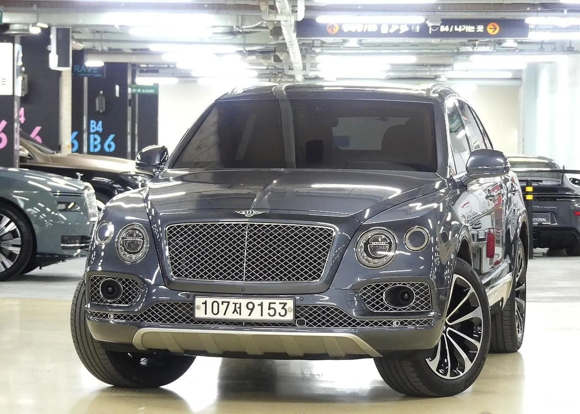 Bentayga