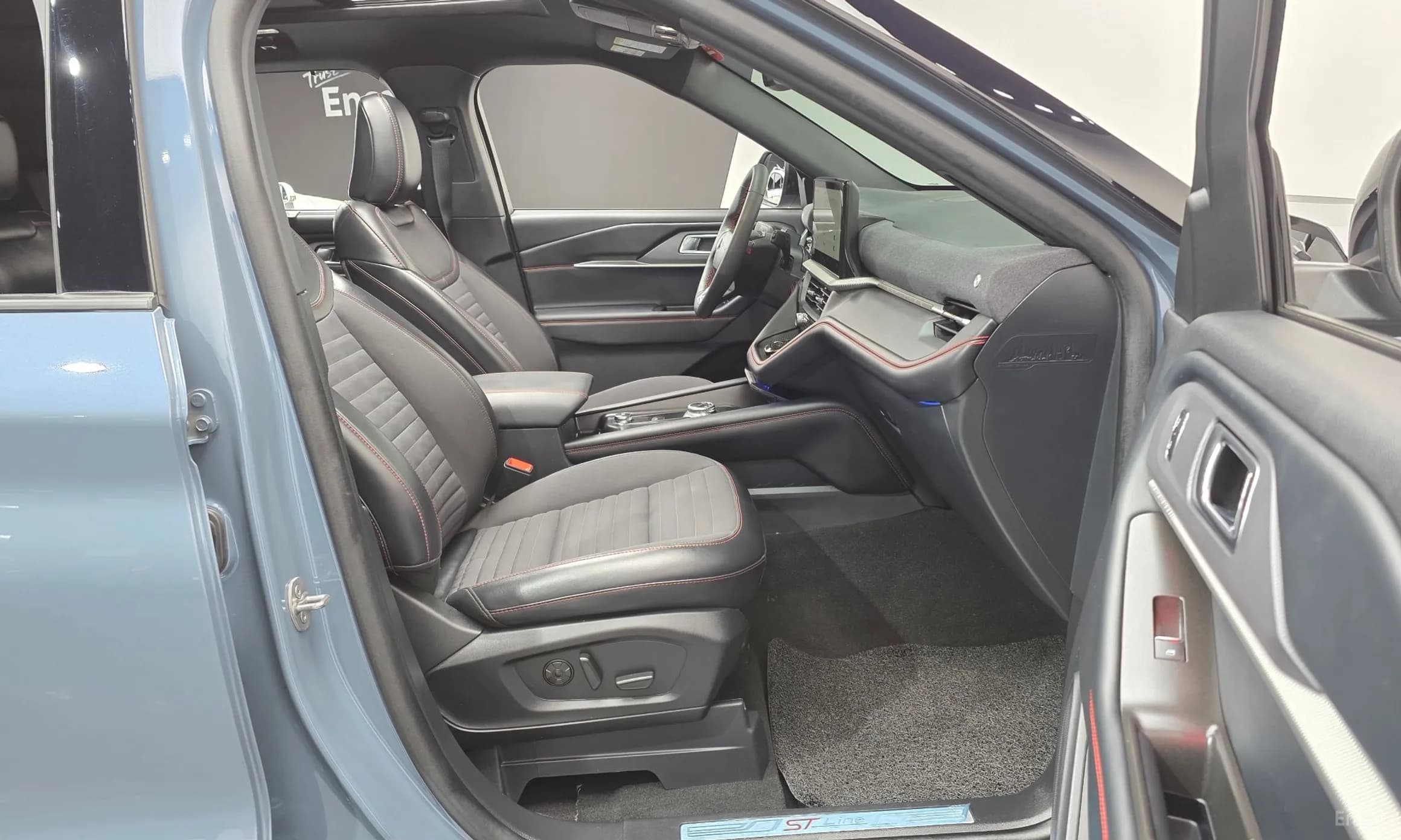 Explorer 6th Generation