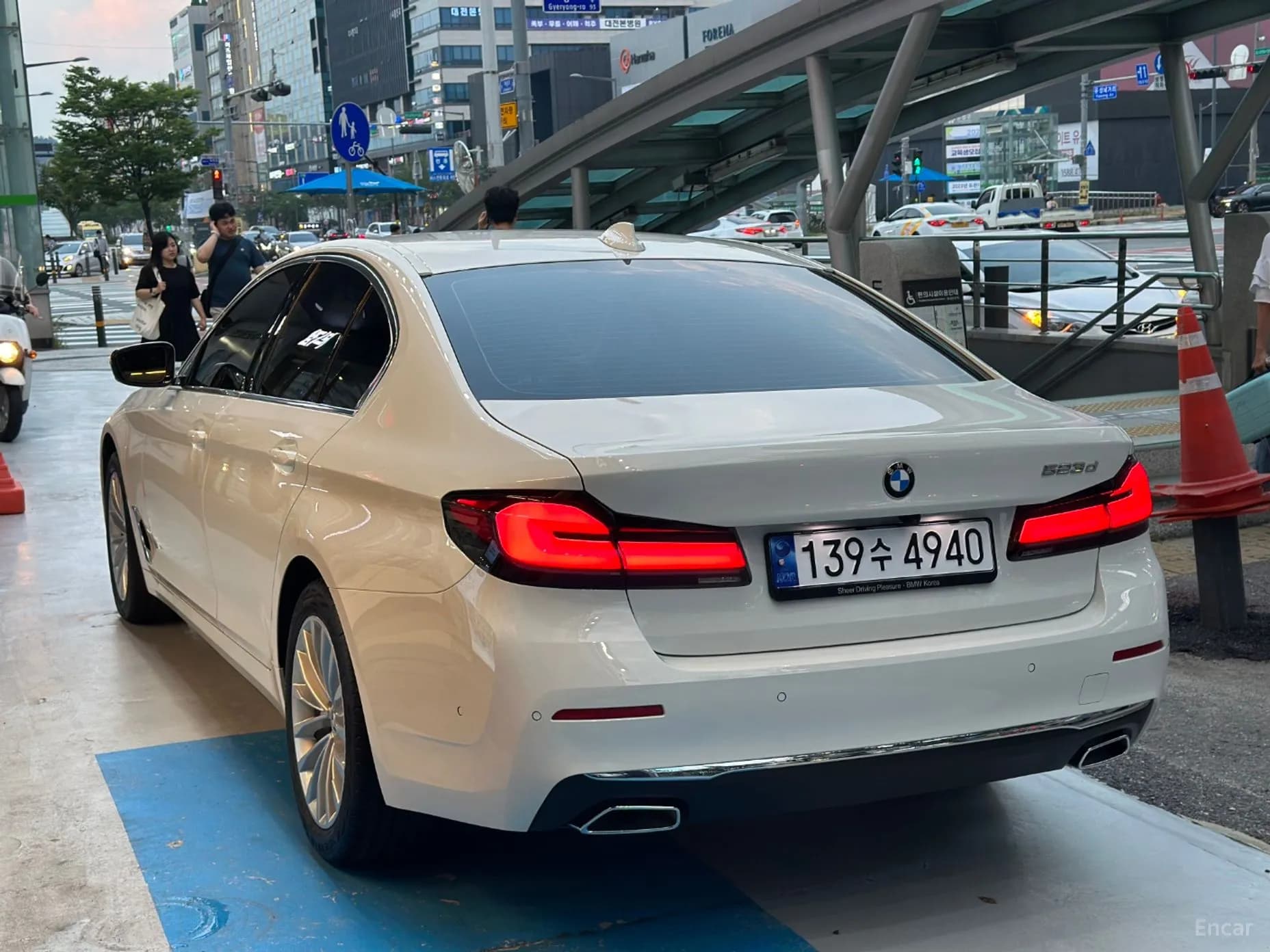 5 Series (G30)